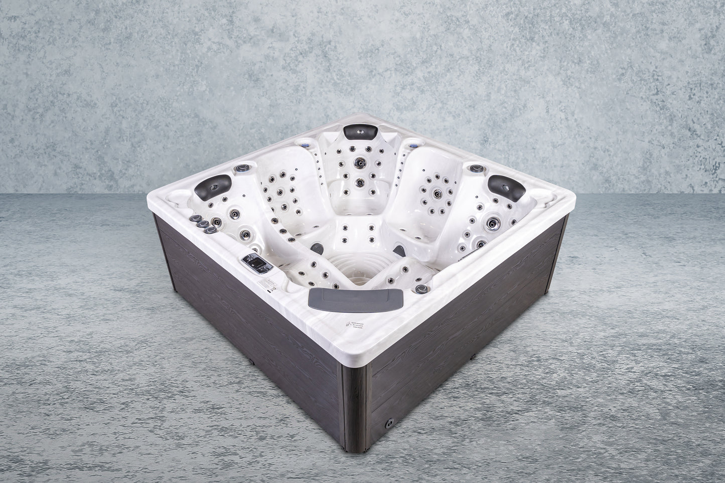 Ultra-Luxury American Outdoor Spa - IMPERIA